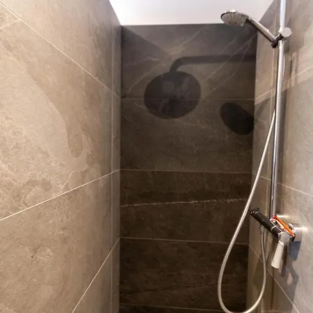 Hexenglueck Mit Balkon דירה